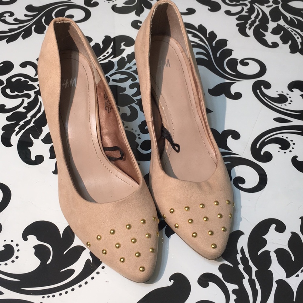 Gold Studded Beige Faux Suede Pumps